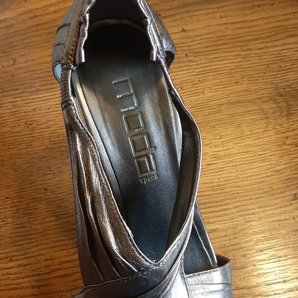 1/2 PRICE🔻Moda Spana Metallic Peep Toe Shoes - Picture 6 of 13